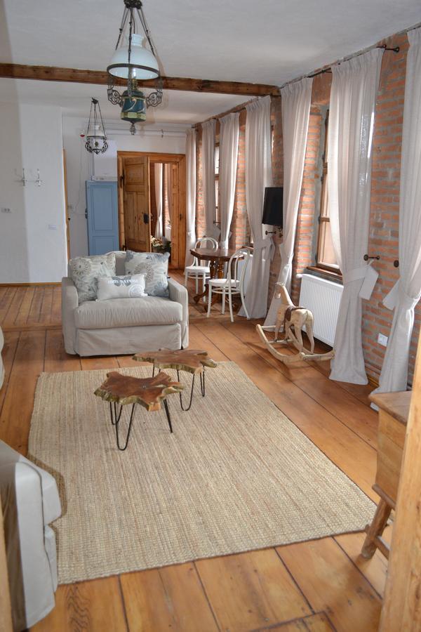 Aparthotel Casa Veche Braşov Exterior foto