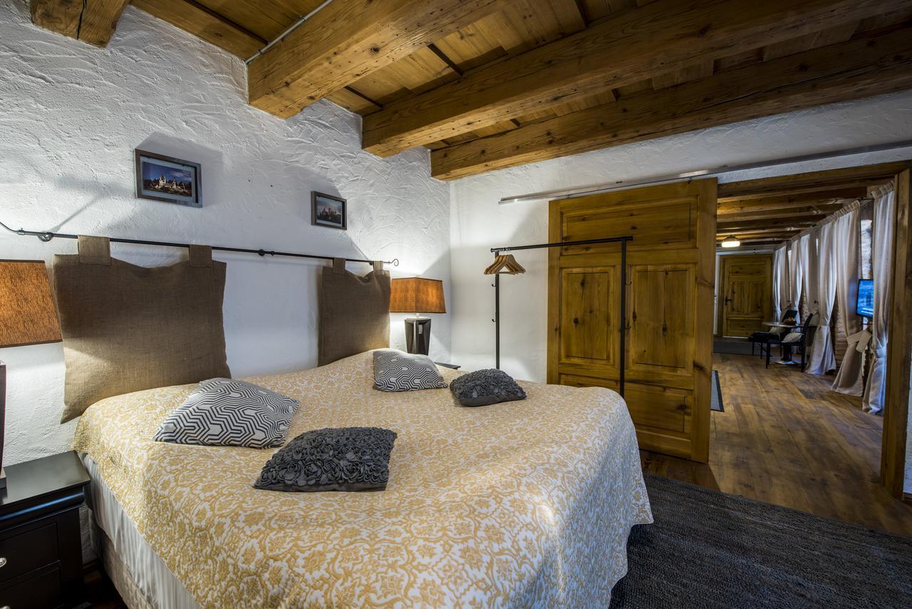 Aparthotel Casa Veche Braşov Exterior foto
